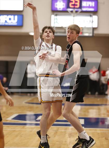 Thumbnail 1 in Lewiston vs. Clarkston photogallery.