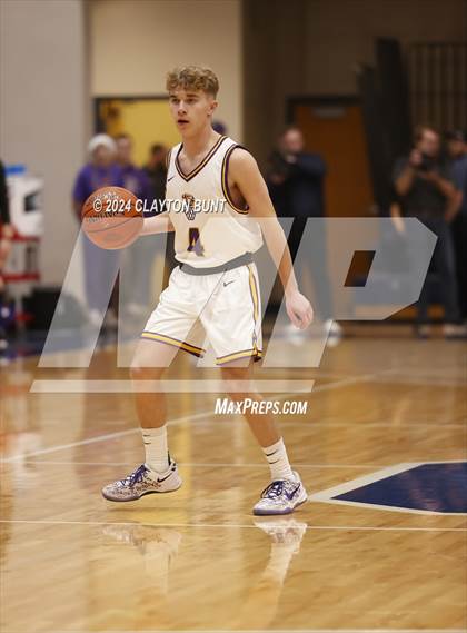 Thumbnail 1 in Lewiston vs. Clarkston photogallery.