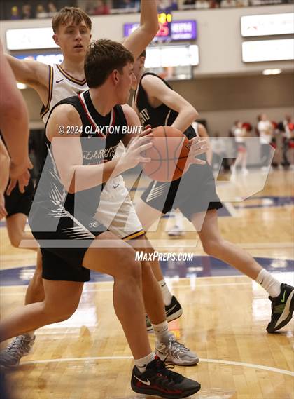 Thumbnail 3 in Lewiston vs. Clarkston photogallery.