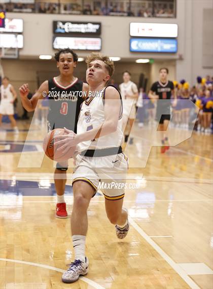 Thumbnail 3 in Lewiston vs. Clarkston photogallery.