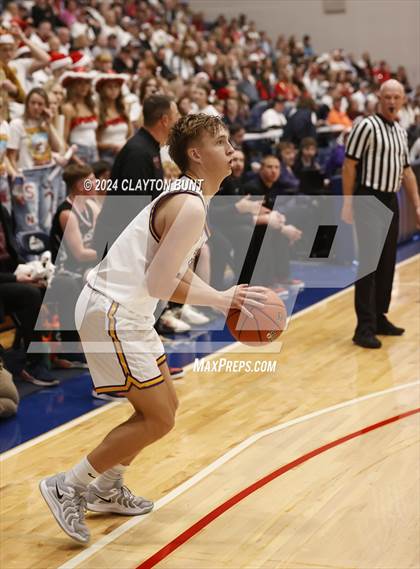 Thumbnail 2 in Lewiston vs. Clarkston photogallery.