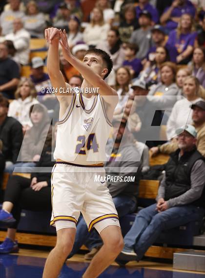 Thumbnail 1 in Lewiston vs. Clarkston photogallery.