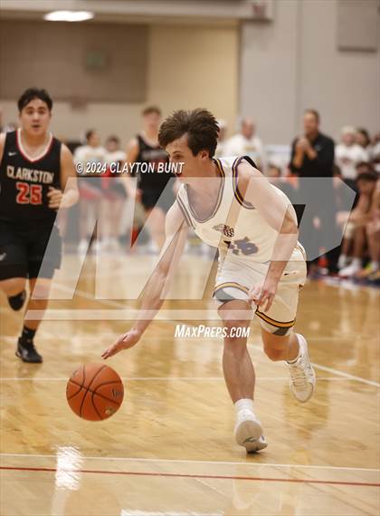 Thumbnail 1 in Lewiston vs. Clarkston photogallery.
