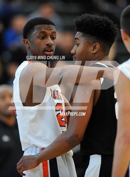 Thumbnail 3 in Santa Clarita Christian vs. Rolling Hills Prep (CIF SS D3AA Final) photogallery.