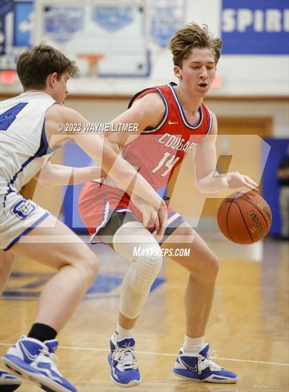 Thumbnail 2 in Conner @ Covington Catholic photogallery.