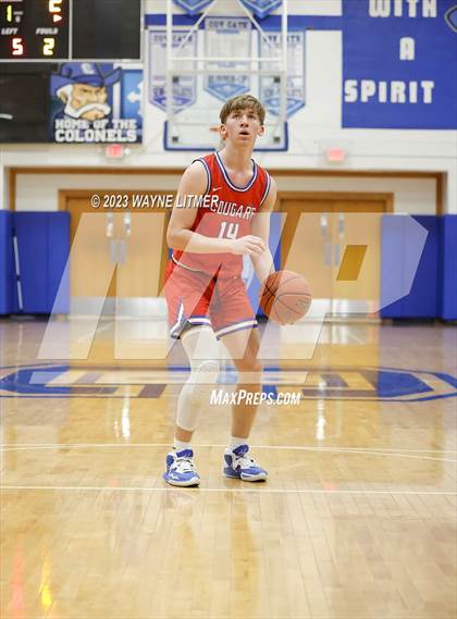 Thumbnail 2 in Conner @ Covington Catholic photogallery.