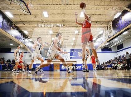 Thumbnail 2 in Conner @ Covington Catholic photogallery.