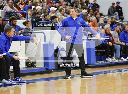 Thumbnail 3 in Conner @ Covington Catholic photogallery.