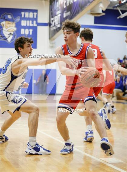 Thumbnail 3 in Conner @ Covington Catholic photogallery.