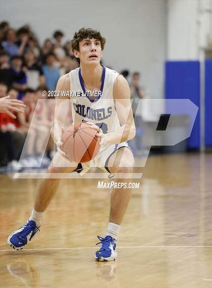 Thumbnail 1 in Conner @ Covington Catholic photogallery.