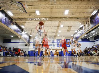 Thumbnail 2 in Conner @ Covington Catholic photogallery.