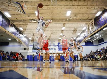 Thumbnail 1 in Conner @ Covington Catholic photogallery.