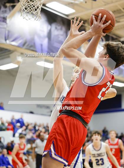 Thumbnail 3 in Conner @ Covington Catholic photogallery.