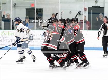 Thumbnail 3 in Wellesley @ Needham photogallery.