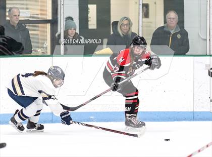 Thumbnail 2 in Wellesley @ Needham photogallery.