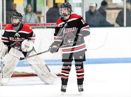 Thumbnail 1 in Wellesley @ Needham photogallery.