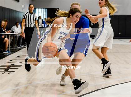 Thumbnail 2 in Cherry Creek vs. Highlands Ranch (Nike Tournament of Champions) photogallery.