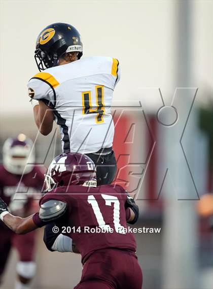 Thumbnail 2 in Garland @ Mesquite photogallery.