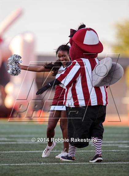 Thumbnail 3 in Garland @ Mesquite photogallery.