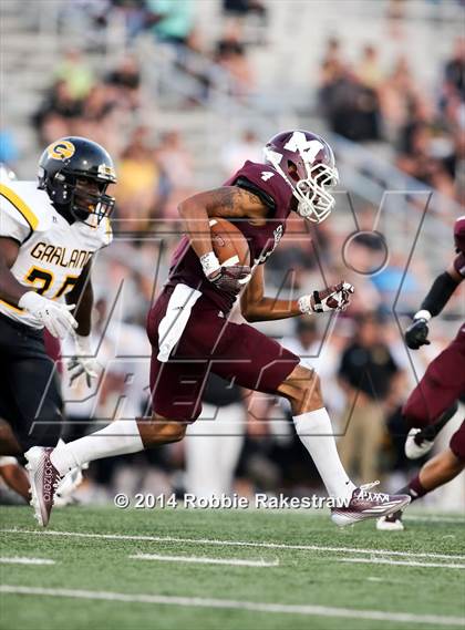 Thumbnail 3 in Garland @ Mesquite photogallery.
