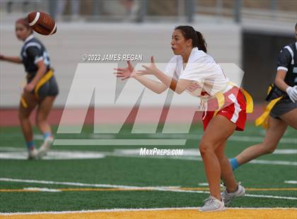 Thumbnail 1 in Burlingame vs Hillsdale (Capuchino HS) photogallery.