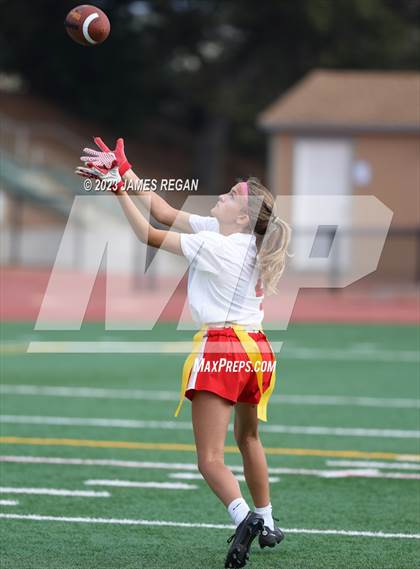 Thumbnail 1 in Burlingame vs Hillsdale (Capuchino HS) photogallery.