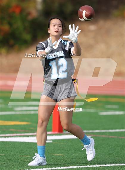 Thumbnail 1 in Burlingame vs Hillsdale (Capuchino HS) photogallery.