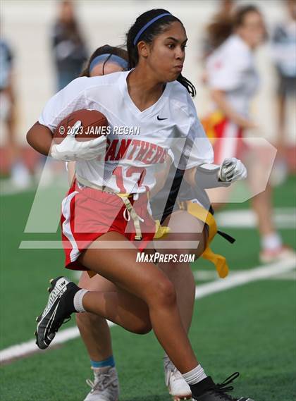 Thumbnail 1 in Burlingame vs Hillsdale (Capuchino HS) photogallery.