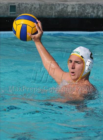 Thumbnail 1 in Royal @ Agoura photogallery.