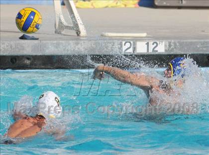 Thumbnail 1 in Royal @ Agoura photogallery.