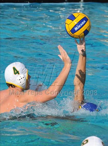 Thumbnail 1 in Royal @ Agoura photogallery.