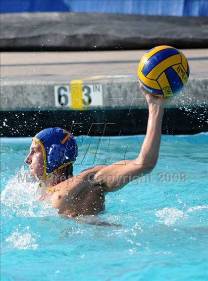 Thumbnail 2 in Royal @ Agoura photogallery.
