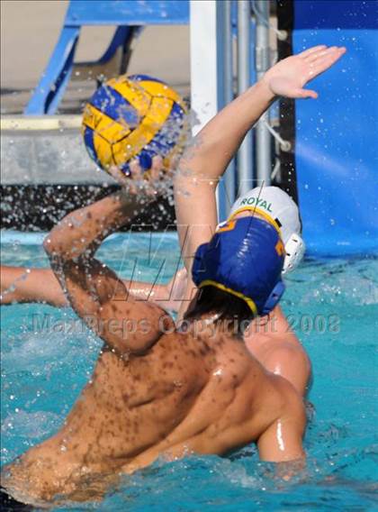 Thumbnail 1 in Royal @ Agoura photogallery.