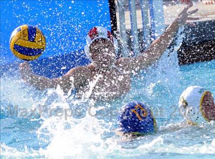 Thumbnail 1 in Royal @ Agoura photogallery.