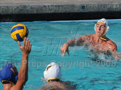 Thumbnail 2 in Royal @ Agoura photogallery.