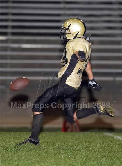 Thumbnail 1 in Encina vs. Golden Sierra photogallery.