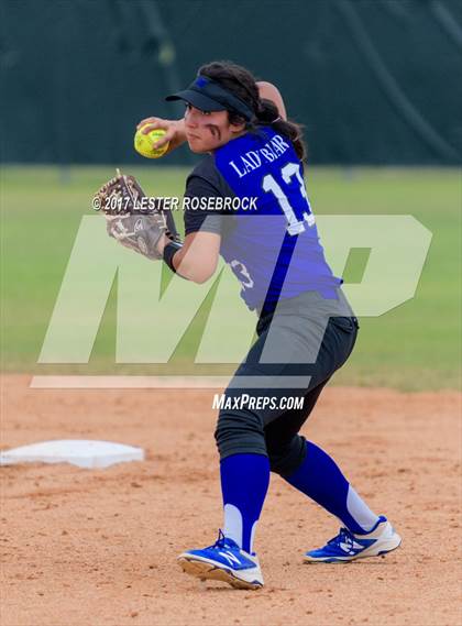 Thumbnail 1 in La Vernia @ Canyon Lake (UIL 4A Bi-district playoffs) photogallery.
