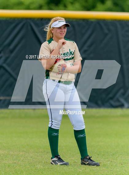 Thumbnail 2 in La Vernia @ Canyon Lake (UIL 4A Bi-district playoffs) photogallery.