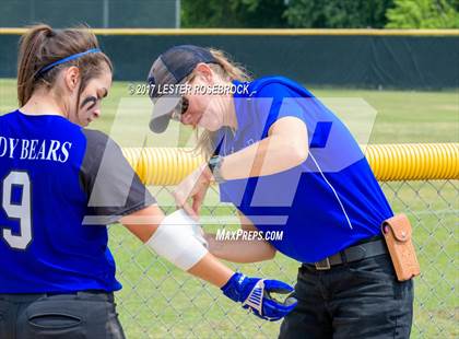Thumbnail 1 in La Vernia @ Canyon Lake (UIL 4A Bi-district playoffs) photogallery.