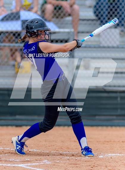 Thumbnail 2 in La Vernia @ Canyon Lake (UIL 4A Bi-district playoffs) photogallery.