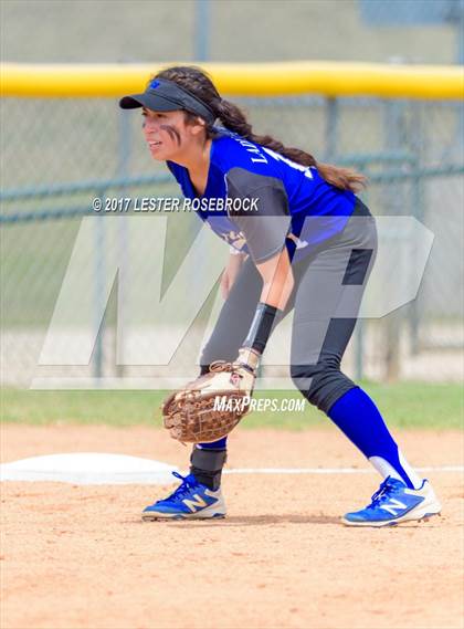 Thumbnail 2 in La Vernia @ Canyon Lake (UIL 4A Bi-district playoffs) photogallery.