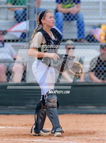 Thumbnail 3 in La Vernia @ Canyon Lake (UIL 4A Bi-district playoffs) photogallery.