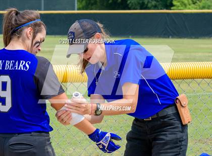 Thumbnail 2 in La Vernia @ Canyon Lake (UIL 4A Bi-district playoffs) photogallery.