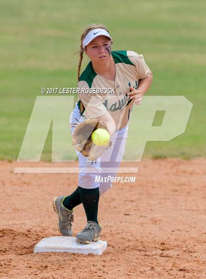 Thumbnail 3 in La Vernia @ Canyon Lake (UIL 4A Bi-district playoffs) photogallery.