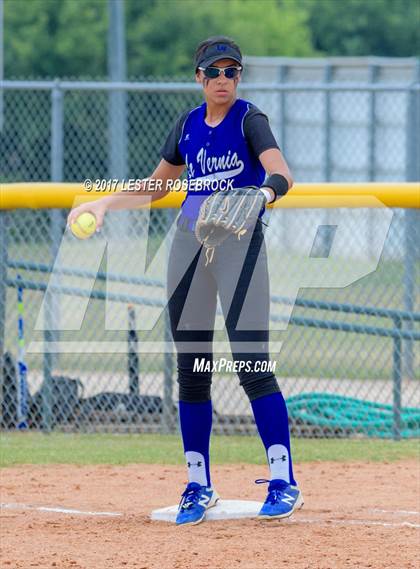 Thumbnail 3 in La Vernia @ Canyon Lake (UIL 4A Bi-district playoffs) photogallery.