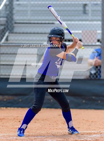 Thumbnail 3 in La Vernia @ Canyon Lake (UIL 4A Bi-district playoffs) photogallery.