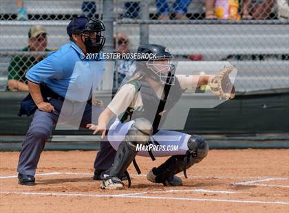 Thumbnail 1 in La Vernia @ Canyon Lake (UIL 4A Bi-district playoffs) photogallery.