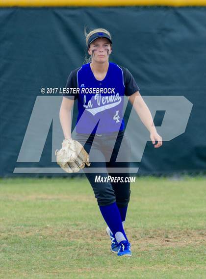 Thumbnail 3 in La Vernia @ Canyon Lake (UIL 4A Bi-district playoffs) photogallery.