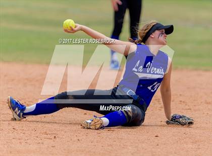 Thumbnail 3 in La Vernia @ Canyon Lake (UIL 4A Bi-district playoffs) photogallery.