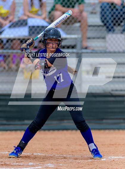 Thumbnail 1 in La Vernia @ Canyon Lake (UIL 4A Bi-district playoffs) photogallery.